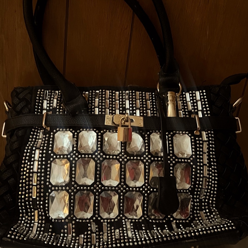 Black and silver shoulder bag #vintage
